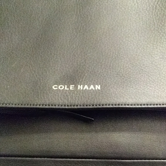 Handbag - Picture 3 of 4